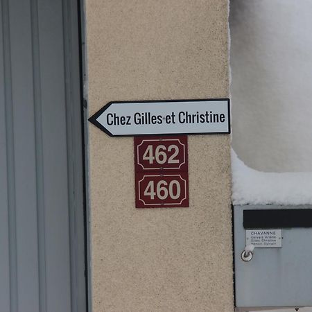 Апартаменты Chez Gilles Et Christine Mieussy Экстерьер фото